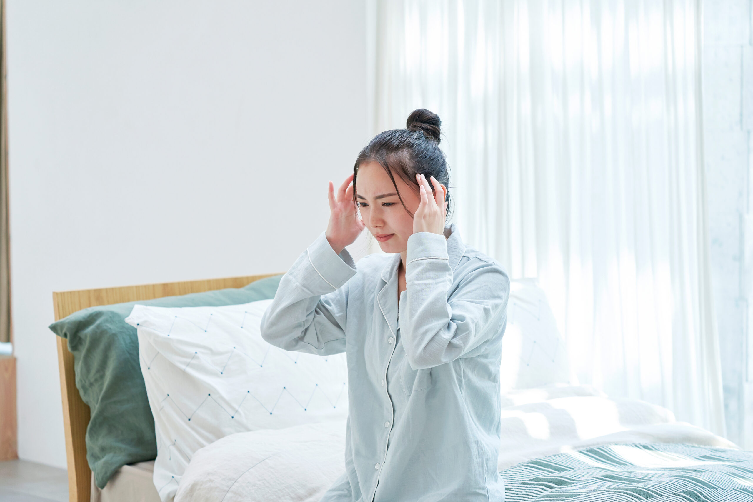 肩こりや頭痛が起きる